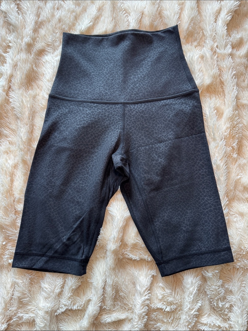 Lululemon Align Size 2 Biker Shorts